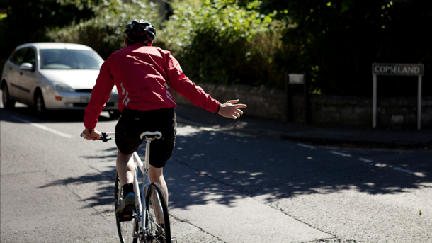Cyclescheme How to: Right turns when cycling