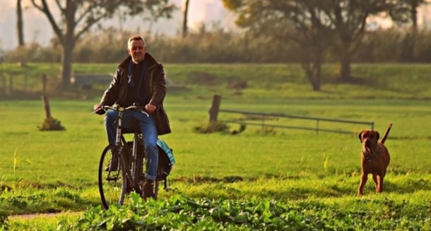 How to: Handle canine encounters when cycling